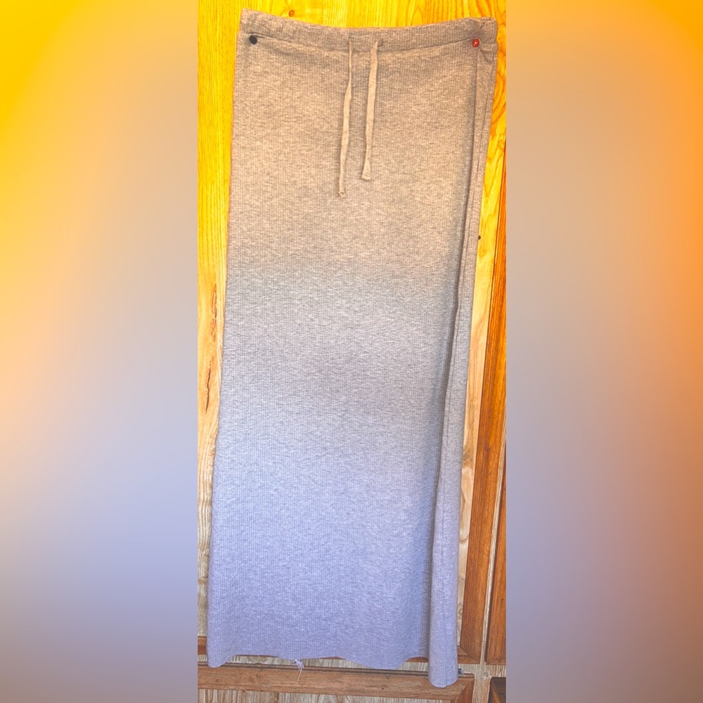 Women’s Forever 21 Gray Pencil Skirt